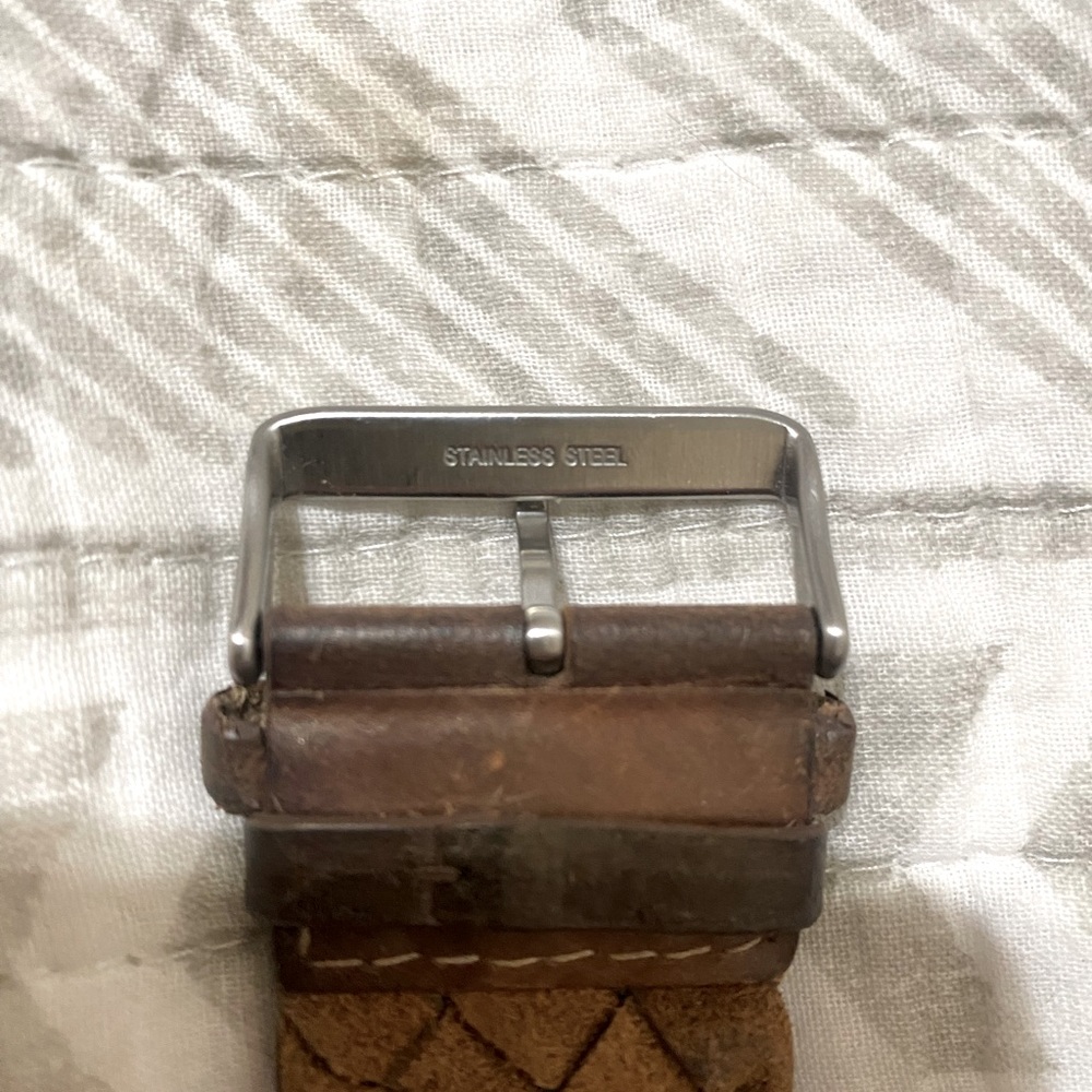 Fossil Watch - Picture 7 of 7